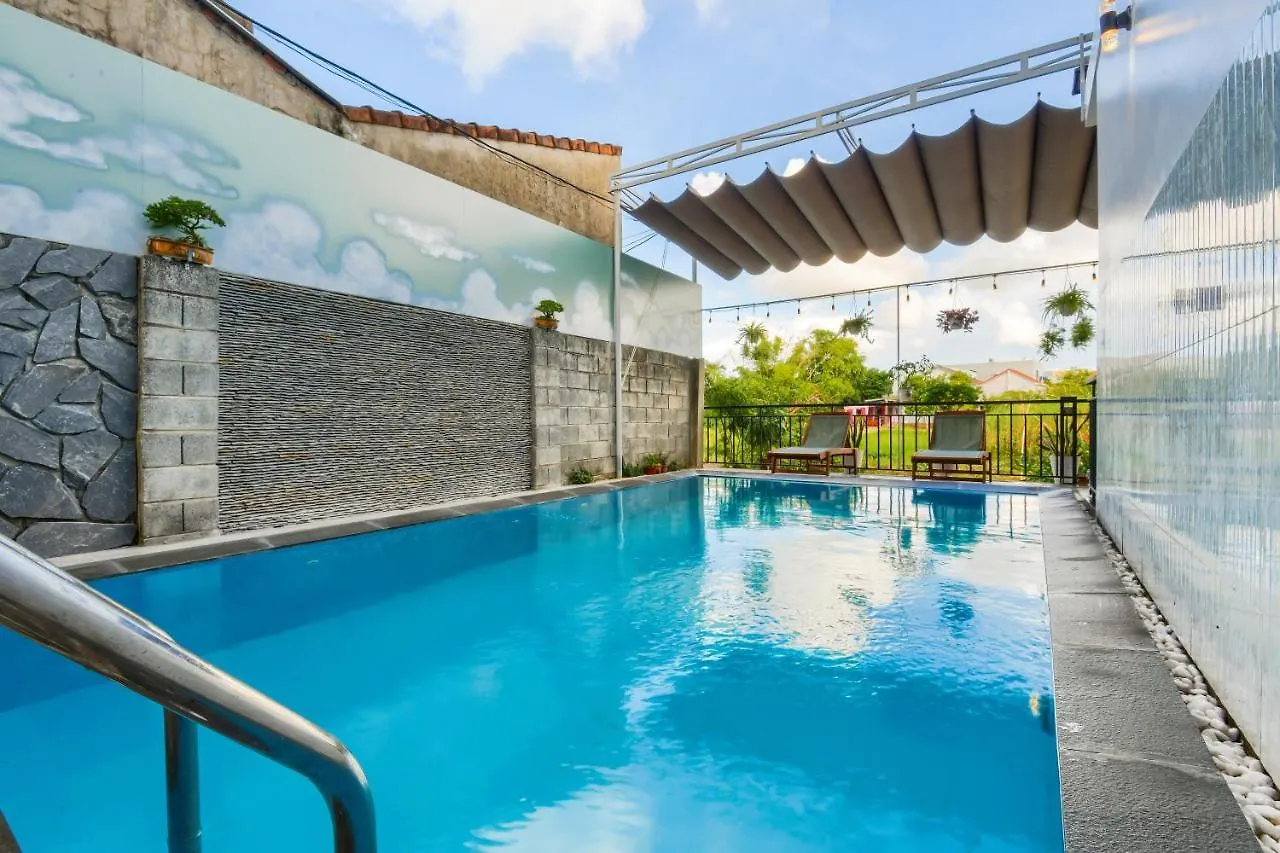 اتصالات Gio Chieu Homestay - Riverside & Swimming Pool 